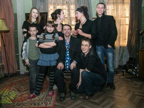 «Бесстыдники» за МКАДом: НТВ выпустит русскую версию сериала