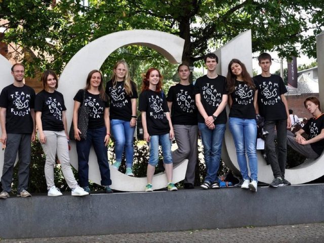 Школьники из России привезли четыре медали с Международной олимпиады по лингвистике