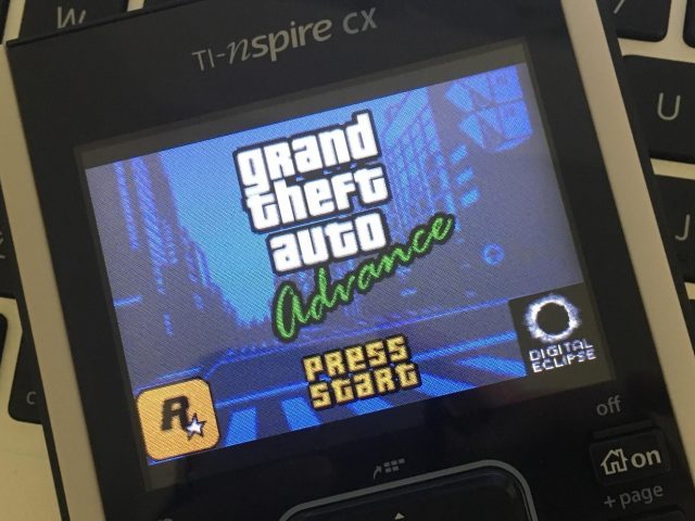 GTA на калькуляторе: как пользователь Reddit взломал устройство