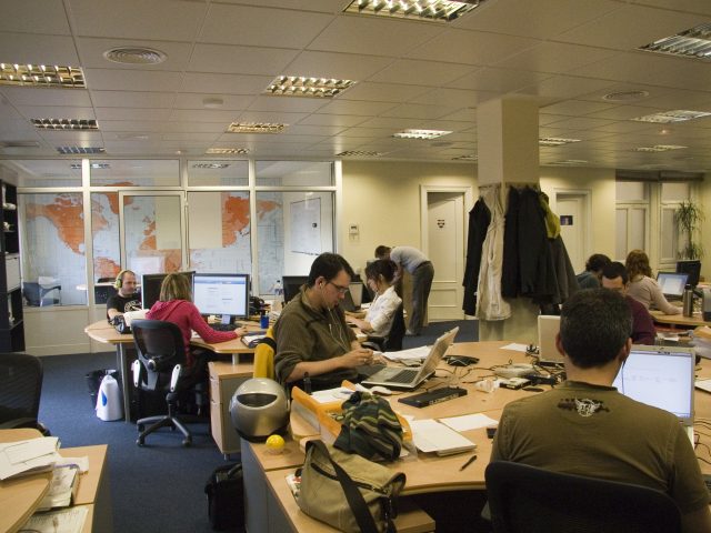 Ученые объяснили, почему так трудно сосредоточиться на работе