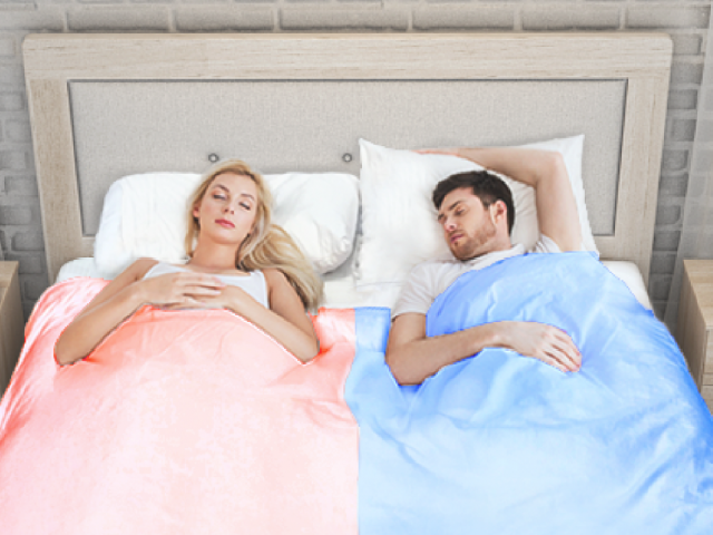 Изобрели одеяло, которое спасает отношения