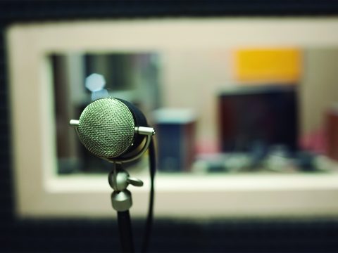 Эксперимент: можно ли узнать об измене по голосу?