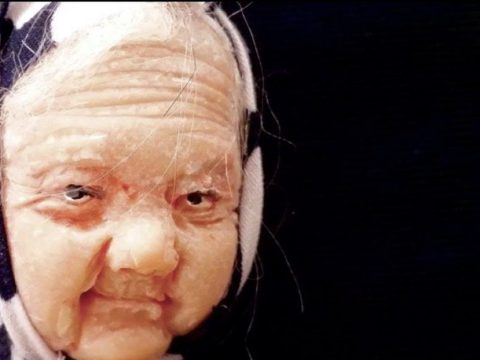 Вещь дня: хенд-мейд кулон с советской бабулей