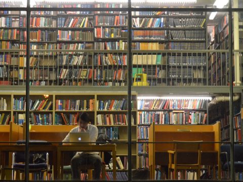 Исследование: конспекты от руки помогают лучше сдавать экзамены