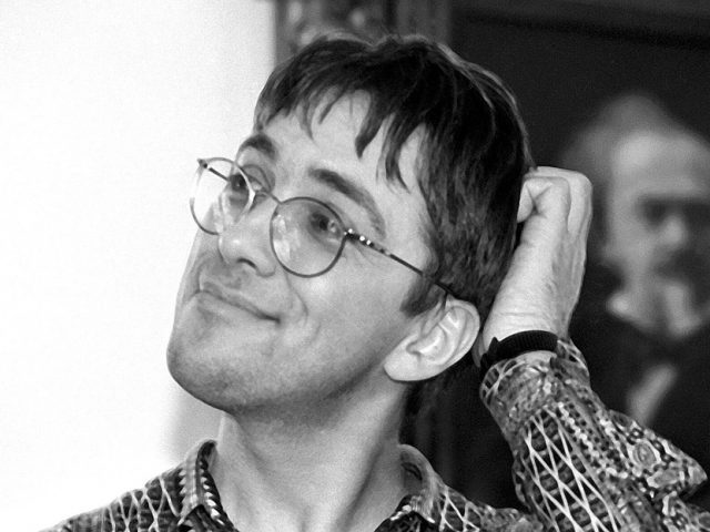 Находка: неопубликованное интервью Сергея Курехина — об энергии Алистера Кроули и оккультном Петербурге