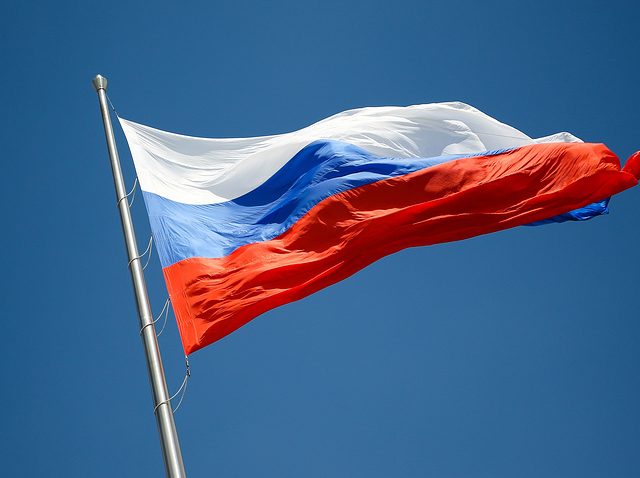 12 июня: как празднуют День России в регионах и во сколько смотреть салют