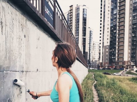 В Петербурге рисуют самый длинный стрит-арт: он будет посвящен «Евгению Онегину»