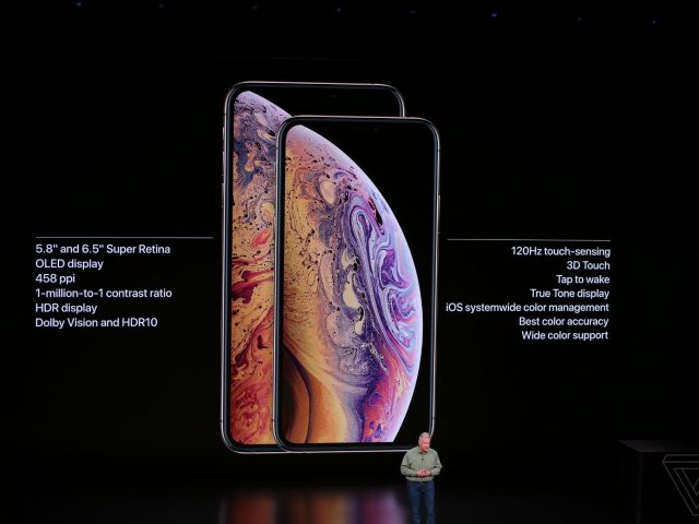 Apple представила iPhone Xs с «машинным обучением в реальном времени»