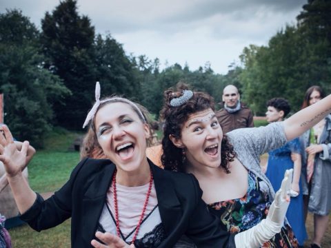 Вечеринка в «Рихтере», магический реализм и селедка под шубой: 6 идей, как провести выходные