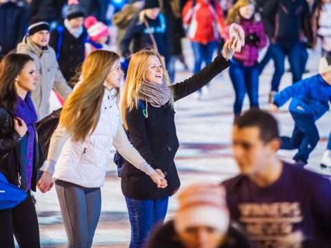 «Было выпито всё, кроме Москвы-реки»: где отметить День студента в столице и регионах