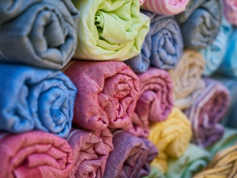 Российские магазины IKEA и фонд «Второе дыхание» начали принимать ткани на переработку