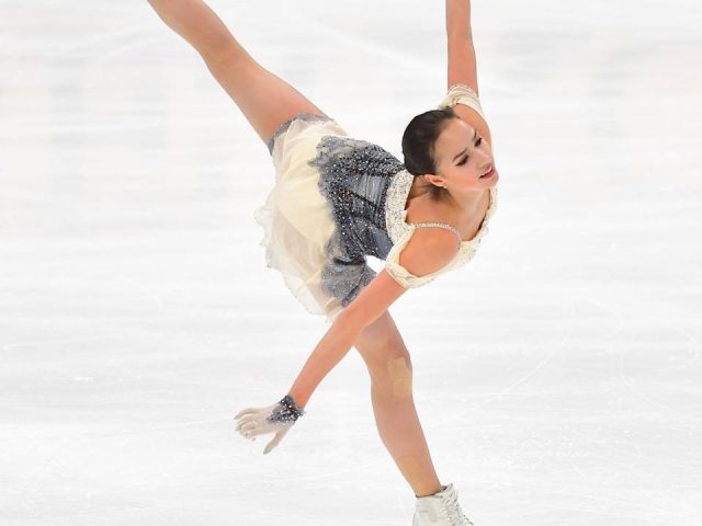 Алина Загитова стала чемпионкой мира по фигурному катанию