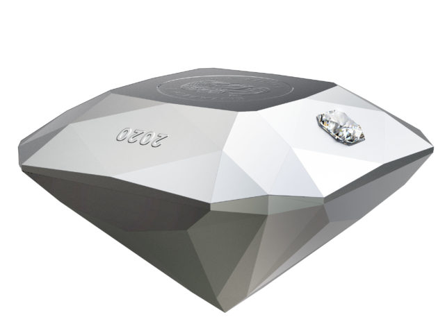 В Канаде выпустили первые монеты в форме бриллианта