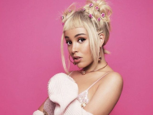 Американская рэперша Doja Cat извинилась за возможный расизм