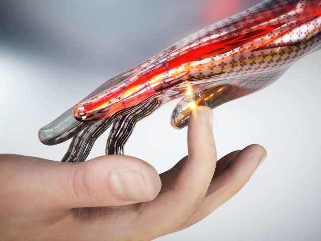 Австралийские ученые разработали электронную кожу, способную чувствовать боль