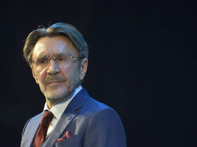Сергей Шнуров призвал смотреть меньше фильмов