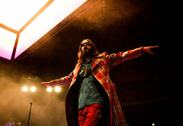Джаред Лето: за карантин группа Thirty Seconds to Mars написала 200 новых песен