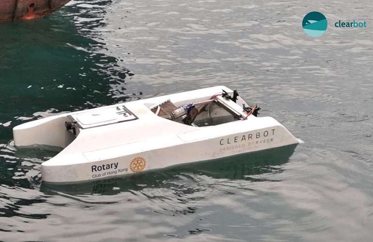 В Гонконге появилась беспилотная лодка для сбора мусора в реках