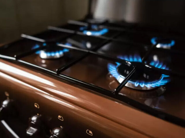 Исследование: газовая плита может быть более опасна, чем пассивное курение