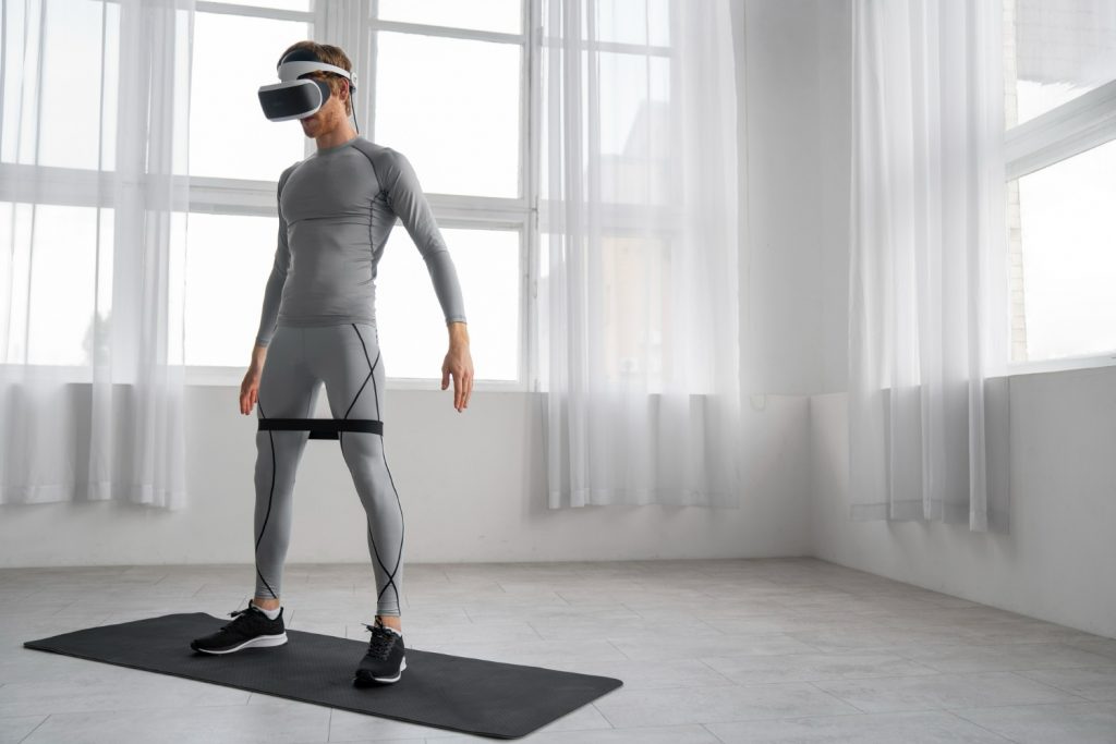 Ученые из МГУ выяснили, как VR-технологии помогают спортсменам оставаться в форме