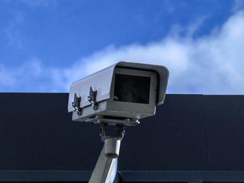 Сбой взгляда: почему замена фотографа искусственным интеллектом — плохая идея