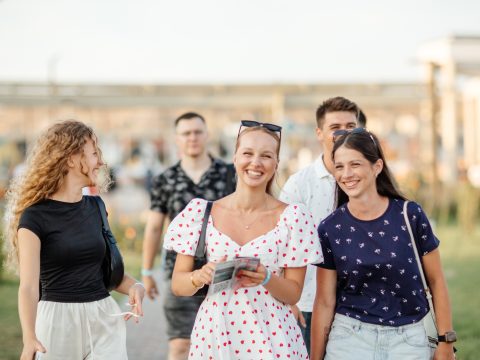 Тренд на родное: как молодежь возвращает моду на российскую культуру