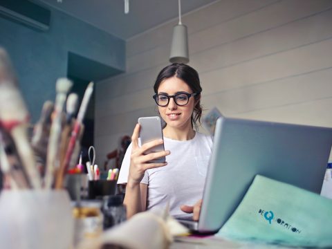 Батины книги, старые фотки: подборка странных telegram-каналов, которые читает редакция «Ножа»