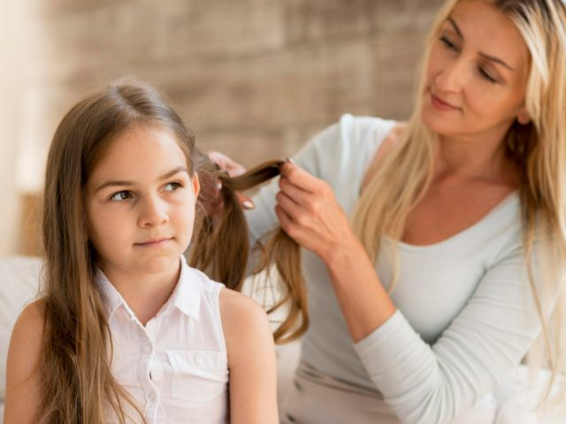 Исследование: уровень стресса, испытываемый детьми, можно измерить через анализ образцов их волос