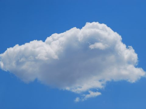 Сайт дня: онлайн-коллекция фотографий, картин, поэзии и музыки, посвященных облакам