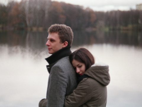 Исследование: зацикленность на том, что отношения — это взаимовыгодный обмен, может «разрушить» любовь