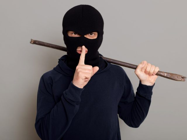 Новгородские ученые решили «нерешаемую» математическую задачу о «двуруком бандите»