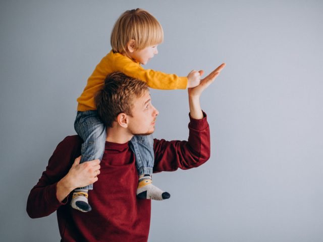 Организаторы Всероссийского конкурса пользовательского видео «Отец года» объявили имя победителя