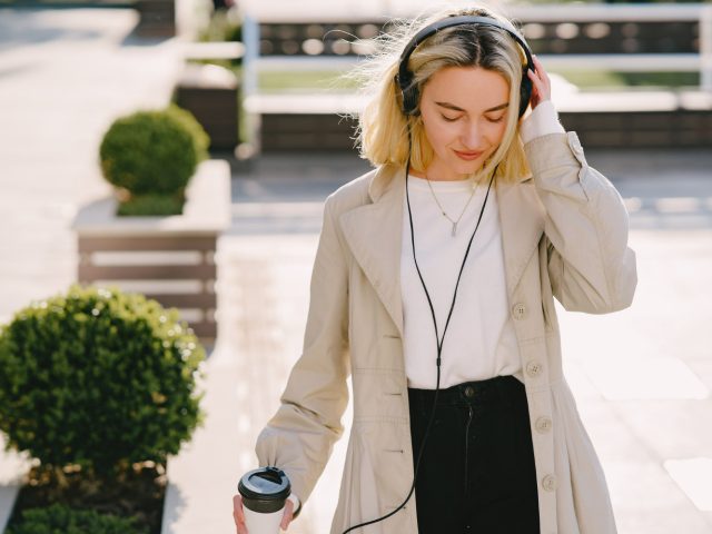 Исследование: люди с музыкальным образованием умеют «отсеивать» лишние звуки