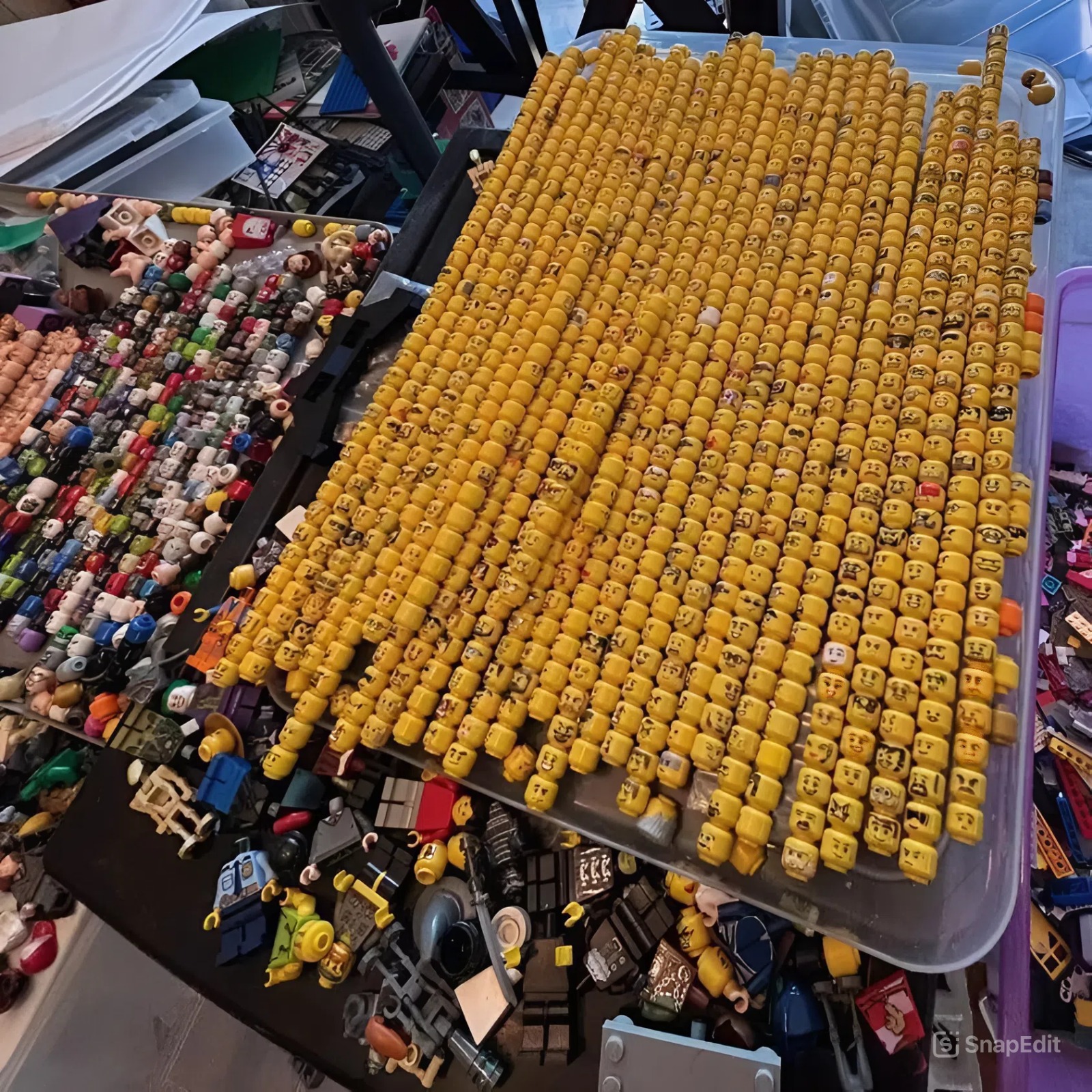 кража лего-человечков, фигурки Lego