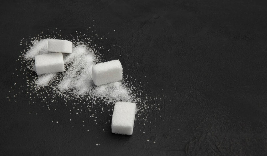 маркировка без сахара, россияне любят есть сладкое, сахарозависимость