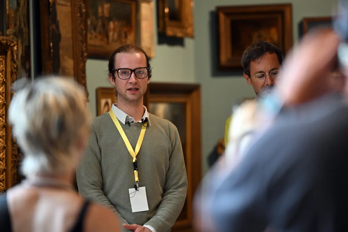 экскурсии с грубым гидом в Германии, Дюссердорф, смешные новости