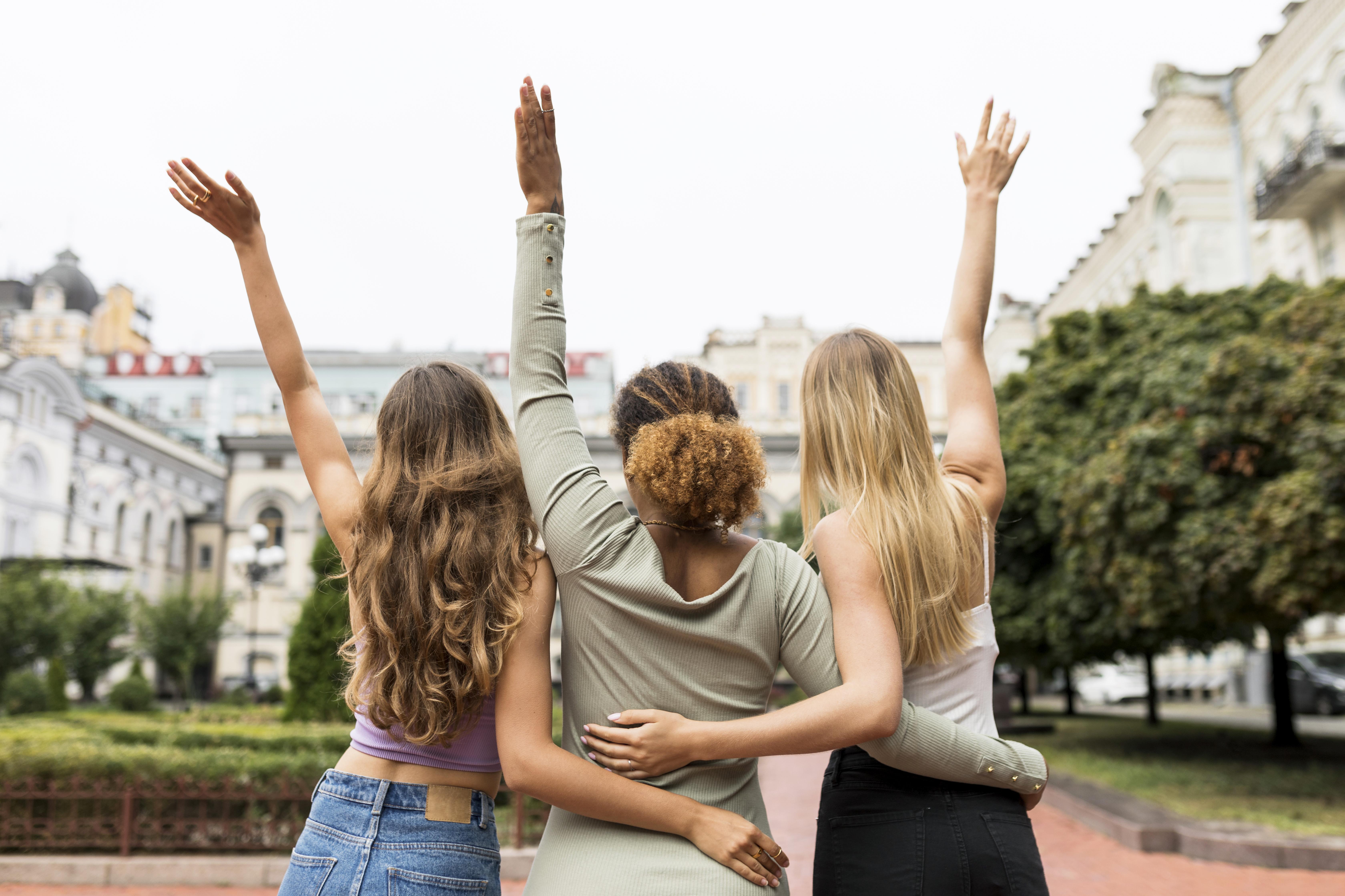 молодежь, девушки, студенты