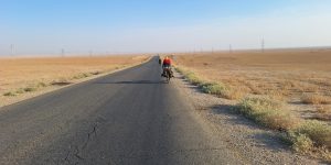 Хорошие дороги, вооруженные люди: на велосипеде по Афганистану