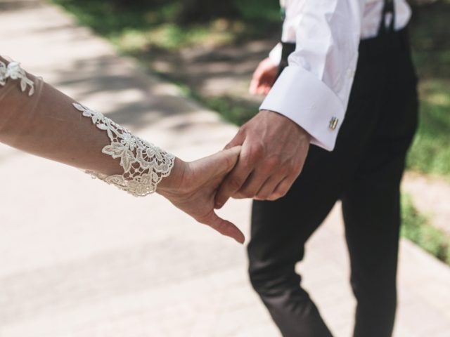 Исследование: какое место люди занимают в «рейтинге» моногамных млекопитающих