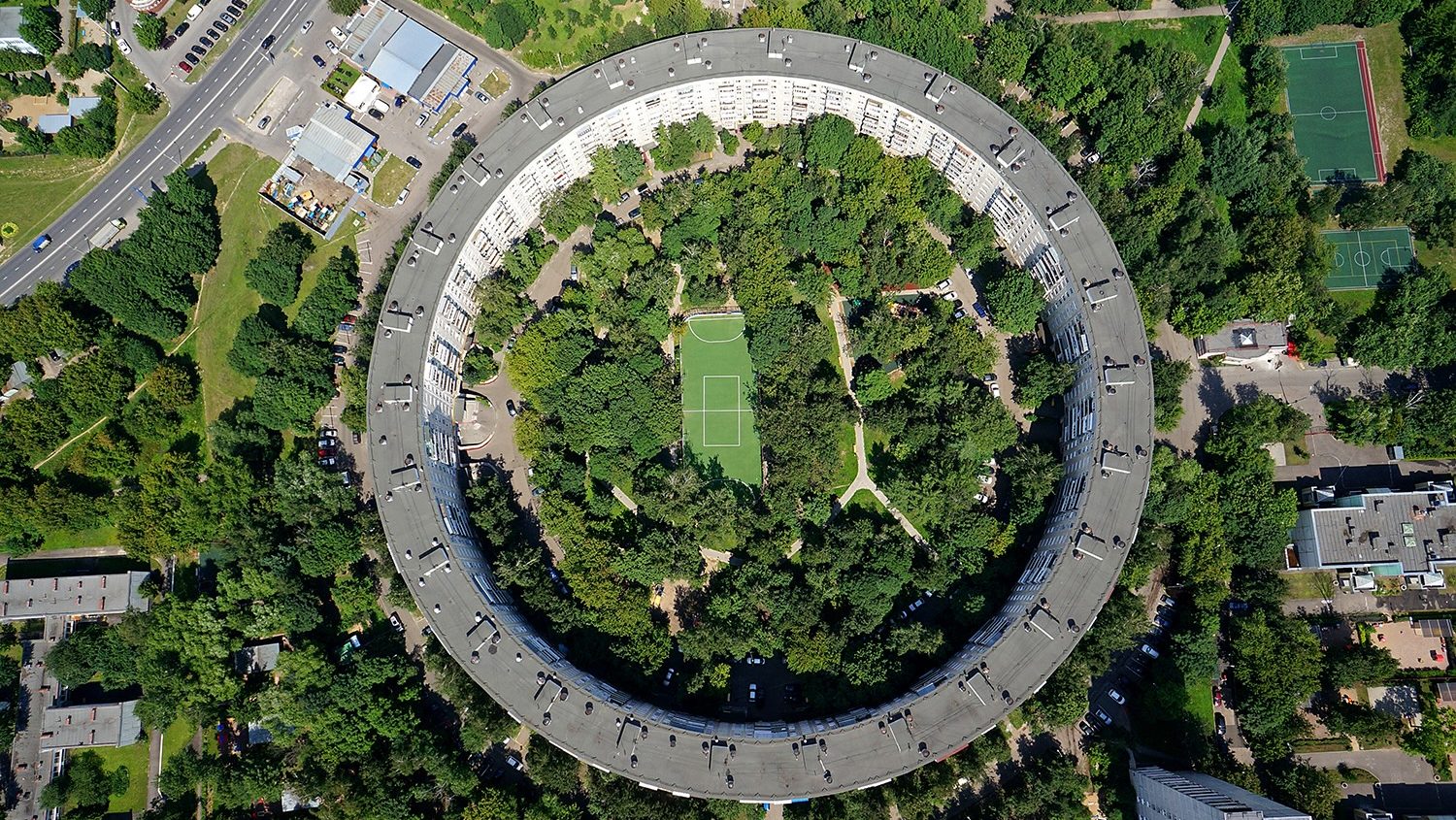 дом, бублик, нежинская