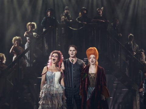 «Креатив», «контент», «фейк»: в Театре им. В.Ф. Комиссаржевской представили спектакль Алексея Франдетти «Трехгрошовая история»