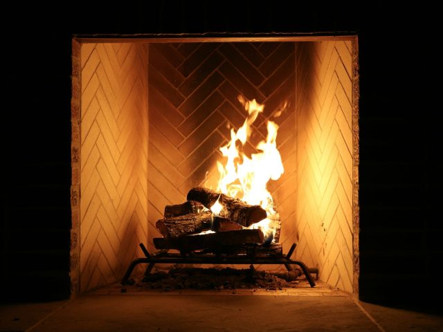 Исследование: домашние камины и печи могут негативно влиять на здоровье людей