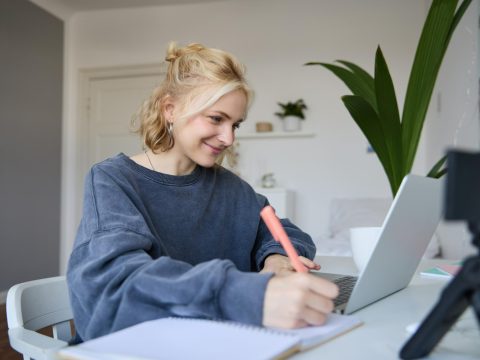 Исследование: россияне стали чаще заботиться о ментальном и физическом здоровье