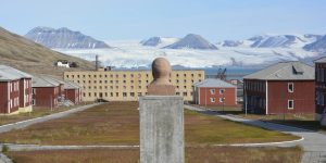 Человек в экстремальной среде: как строили города за полярным кругом