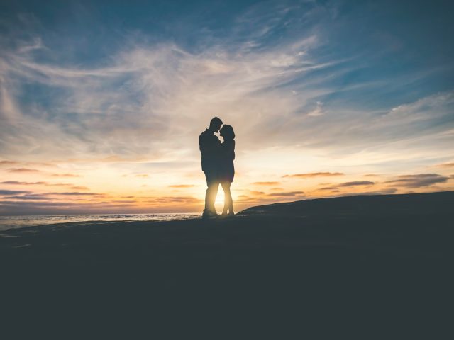 Исследование: действительно ли люди влюбляются только один раз за всю жизнь