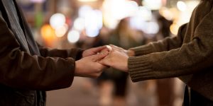 От православных храмов до тихих рейвов: где знакомиться, если устал от дейтинг-приложений