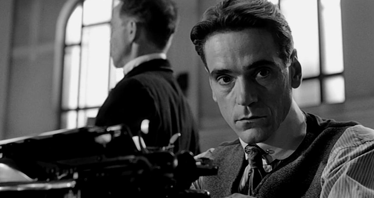 джереми айронс, фильм "кафка" стивена содерберга