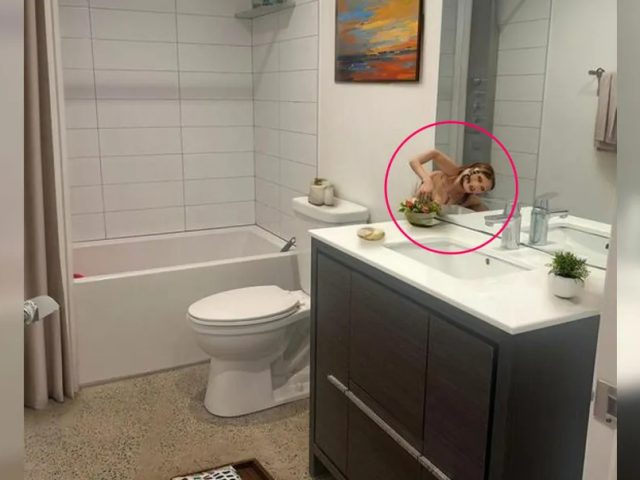 Риелтор использовал ИИ при создании объявления и случайно опубликовал фотографию ванной с монстром