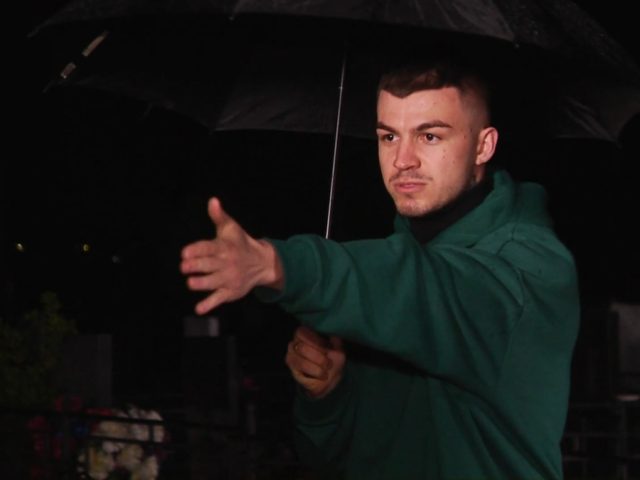 Биополе, заряженная вода, кринж: как изменилась мистика на ТВ от Кашпировского до «Битвы экстрасенсов»