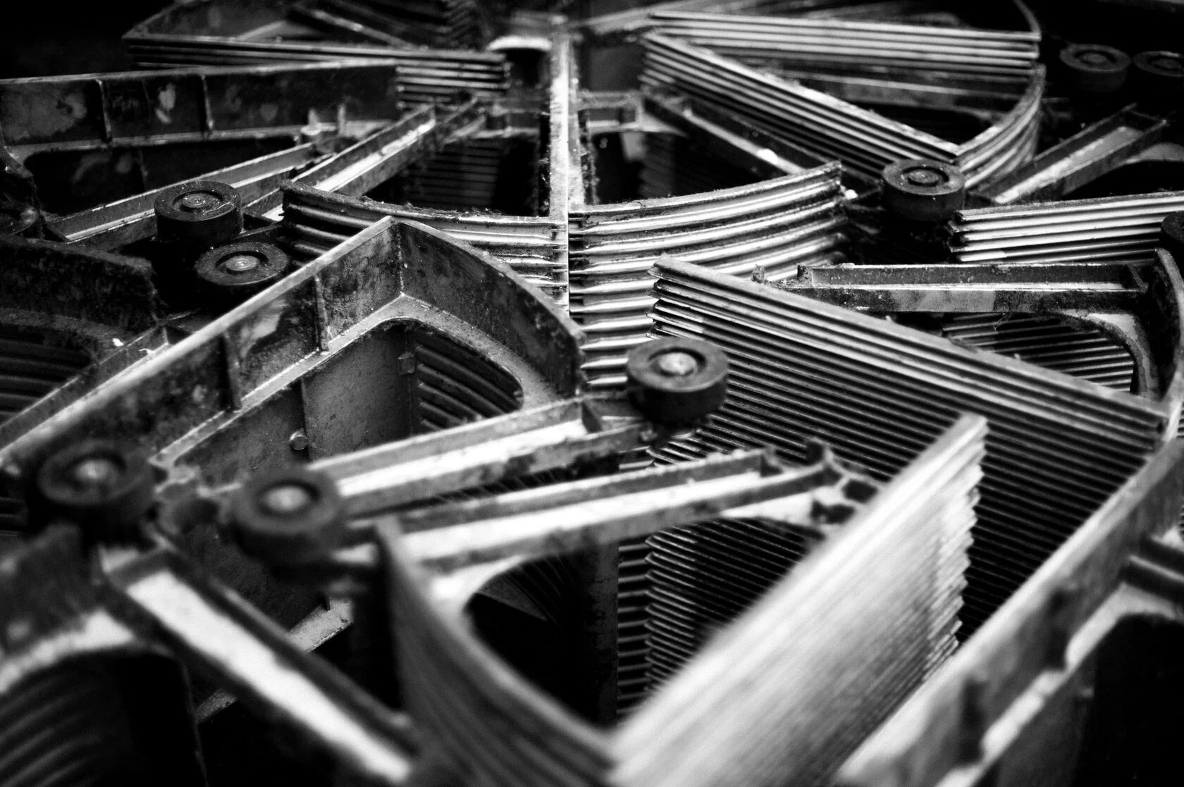 "Ex machine (из машины)". Машинерия стыков 